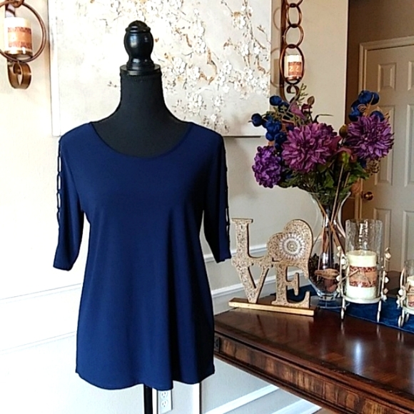Navy Blue Elbow Sleeves Embellished Top By 89th & Madison. Size M - Picture 16 of 17